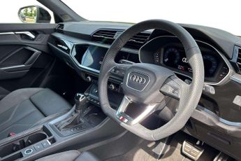 Audi Q3 Black Edition