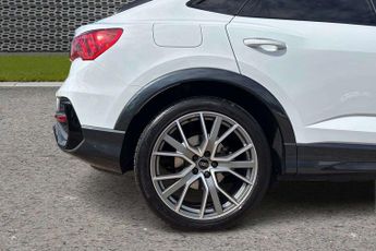 Audi Q3 Black Edition