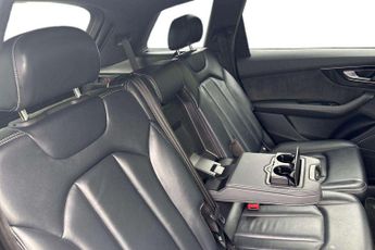 Audi Q7 Black Edition