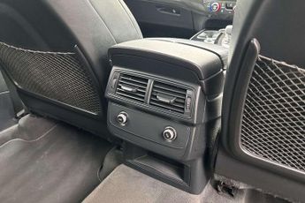 Audi Q7 Black Edition