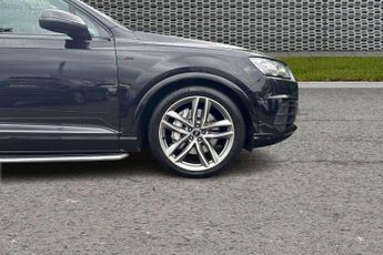 Audi Q7 Black Edition