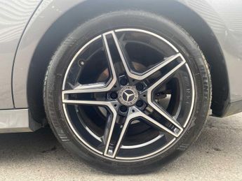 Mercedes-Benz Cla AMG Line