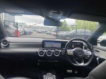 Mercedes-Benz Cla AMG Line