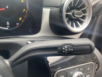 Mercedes-Benz Cla AMG Line