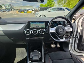 Mercedes-Benz EQA AMG Line