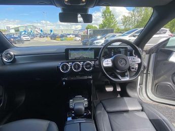 Mercedes-Benz Cla AMG Line