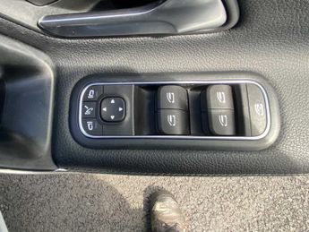 Mercedes-Benz Cla AMG Line
