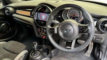 MINI Hatchback Cooper Sport