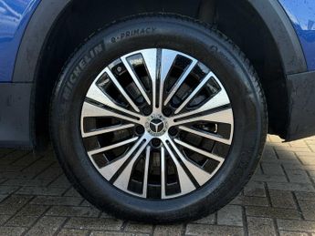 Mercedes-Benz EQB Sport Executive