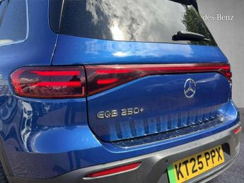 Mercedes-Benz EQB Sport Executive