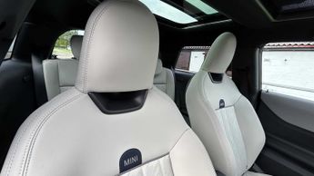 MINI Cooper C Exclusive