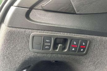 Audi Q7 S Line