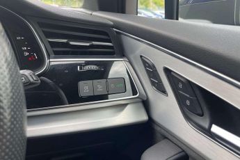 Audi Q7 S Line
