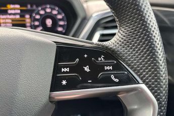 Audi Q4 S Line