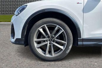 Audi Q3 Black Edition