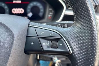Audi Q3 Black Edition