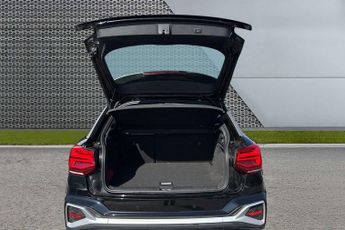 Audi Q2 S Line