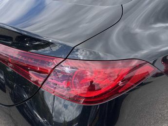Mercedes-Benz Cla AMG Line Premium Edition