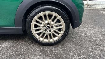 MINI Cooper S Exclusive