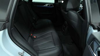 BMW I4 M50