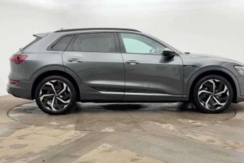 Audi E-Tron Black Edition
