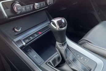 Audi Q3 S Line