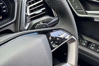 Audi Q4 Black Edition