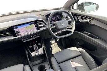 Audi Q4 Black Edition