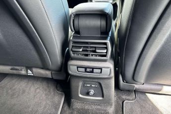 Audi Q4 Black Edition