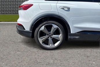 Audi Q4 Black Edition