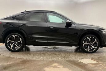 Audi E-Tron Black Edition