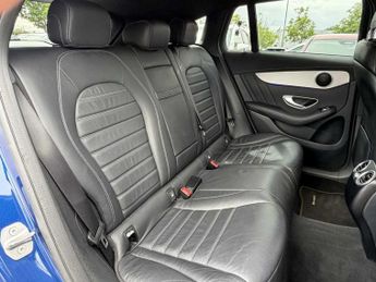 Mercedes-Benz EQC AMG Line