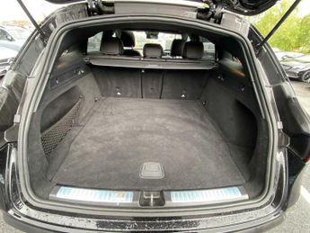 Mercedes-Benz EQC AMG Line