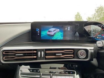 Mercedes-Benz EQC AMG Line