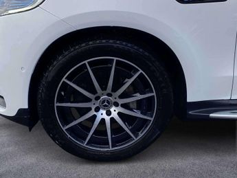 Mercedes-Benz EQC AMG Line