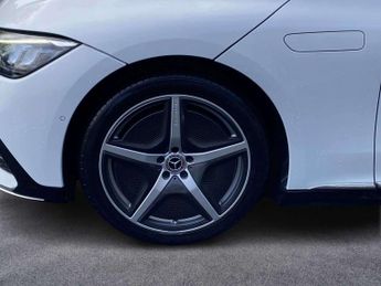 Mercedes-Benz EQE AMG Line