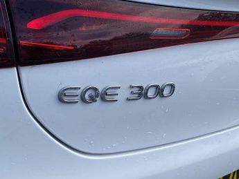 Mercedes-Benz EQE AMG Line