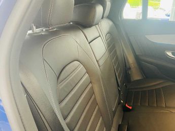 Mercedes-Benz EQC AMG Line
