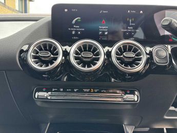 Mercedes-Benz EQA AMG Line