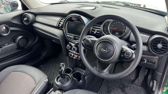 MINI Hatchback Cooper Classic