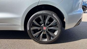 Jaguar F-PACE 300 Sport