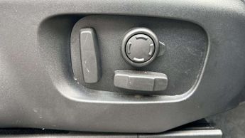 Land Rover Discovery R-Dynamic SE