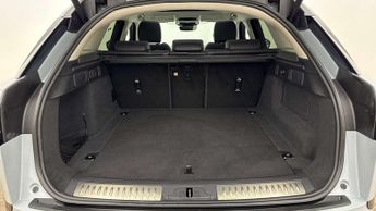 Land Rover Range Rover Velar Dynamic SE