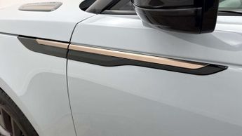 Land Rover Range Rover Velar Dynamic SE