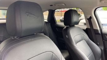 Jaguar F-PACE S