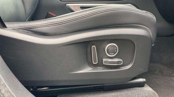 Jaguar F-PACE S