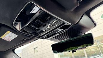 Land Rover Range Rover Sport First Edition