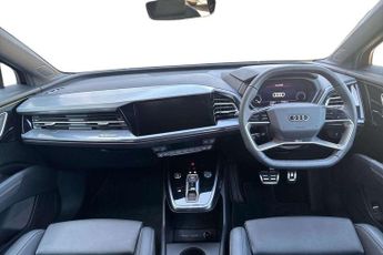 Audi Q4 Black Edition