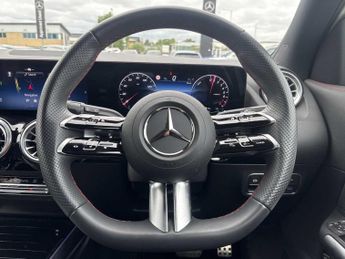 Mercedes-Benz GLA AMG Line