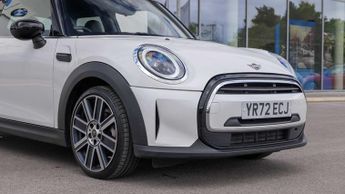 MINI Hatchback Cooper Exclusive
